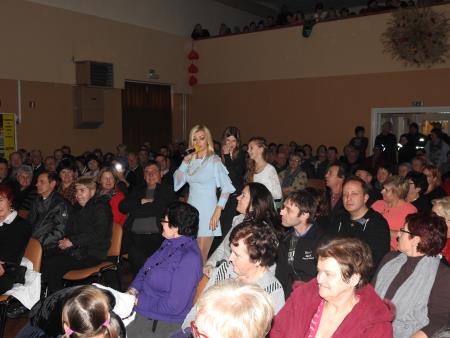 Valentinov glasbeno-humoristični koncert Franca Gorze z gosti 92